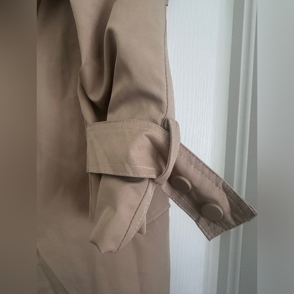 Raglan Sleeve Double Breasted Belted Trench Coat - Picture 5 of 8